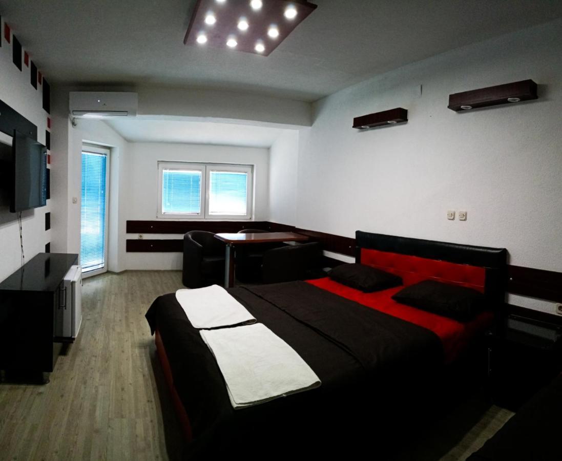 Kice Apartments Ohrid Bagian luar foto
