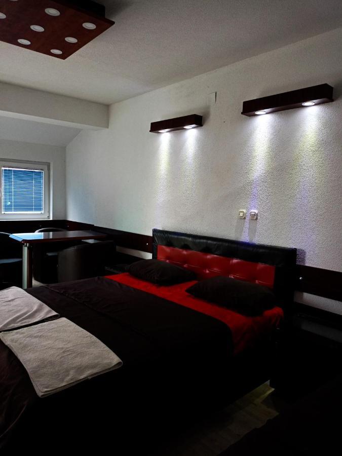 Kice Apartments Ohrid Bagian luar foto