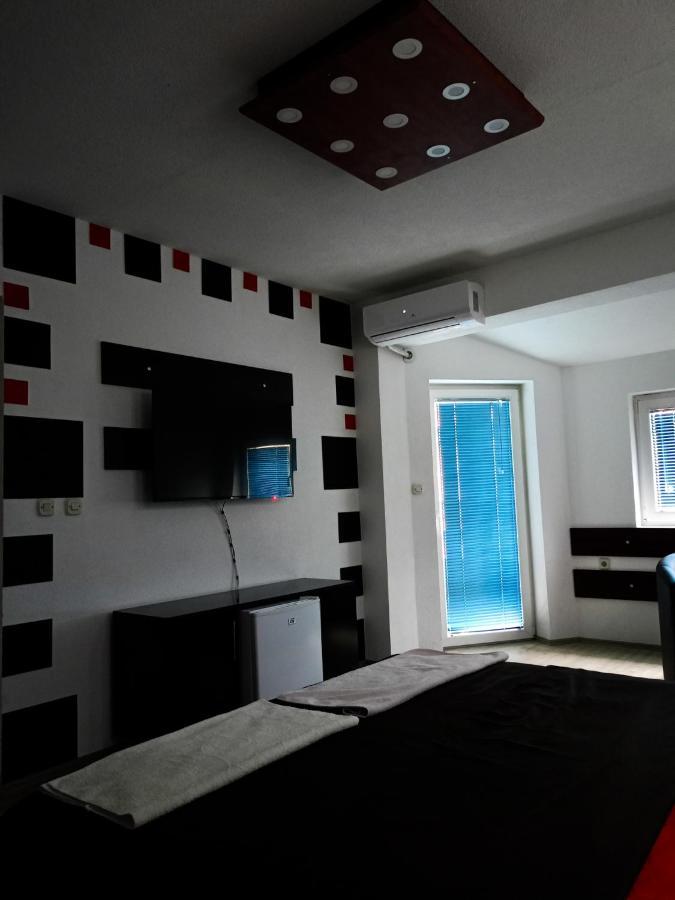 Kice Apartments Ohrid Bagian luar foto